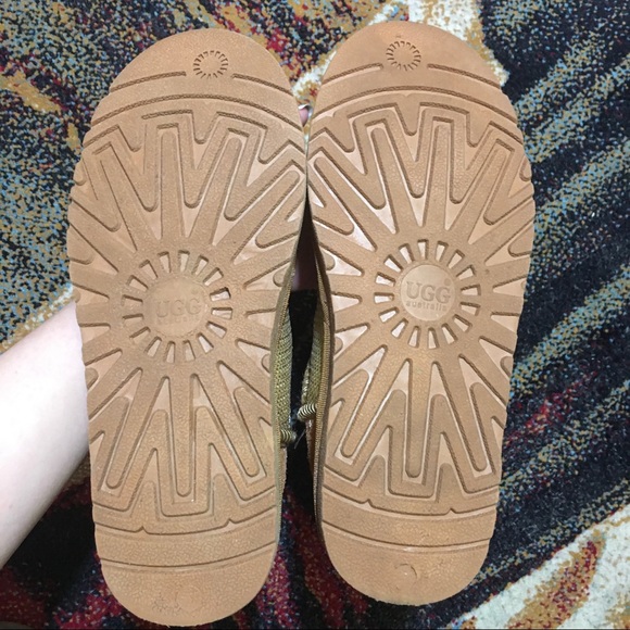 Classic Gold Sequin Australia UGG - Picture 9 of 11